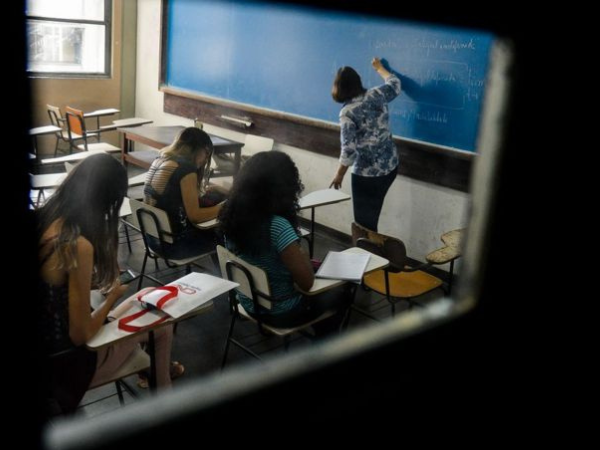 Sancionada lei que aumenta transparência e controle social na educação