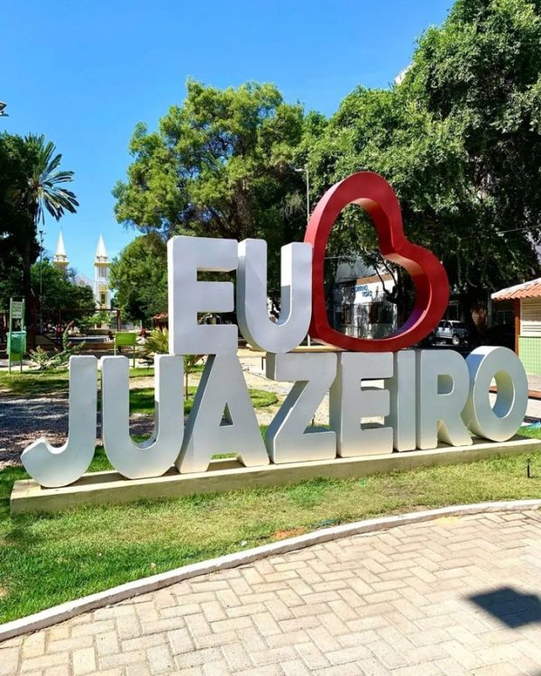 APLB Sindicato e os trabalhadores em educação da rede pública celebram os 147 anos de Juazeiro com desejo de que novos rumos sempre façam parte do futuro da cidade