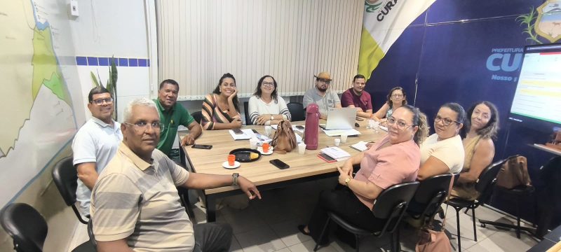 APLB Sindicato se reúne com prefeito de Curaçá e equipe da Secretaria de Educação para discussão do piso do magistério