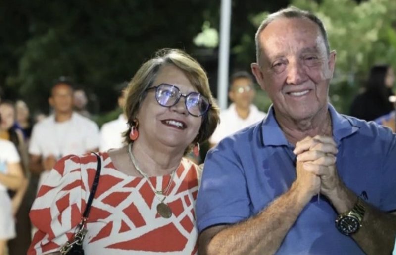 APLB Sindicato em Juazeiro recebe reconhecimento de professora do município ao receber notícias acerca dos Precatórios